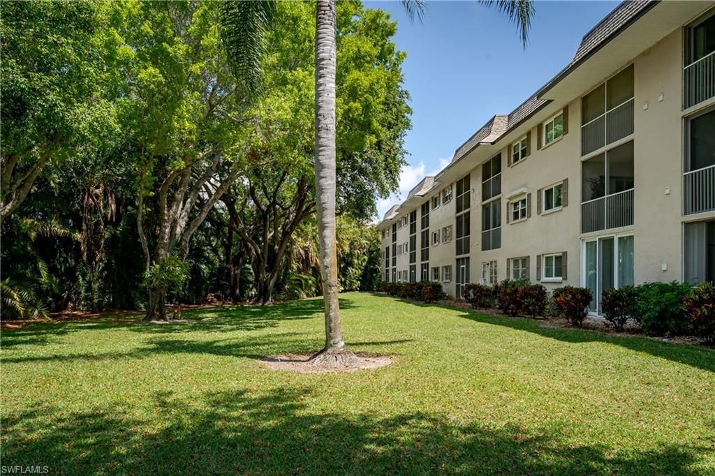 5419 Rattlensake Hammock Rd , Unit 307F, Naples, FL 34113 Photo