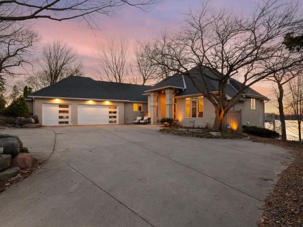 21150 Excelsior Boulevard, Excelsior, MN 55331