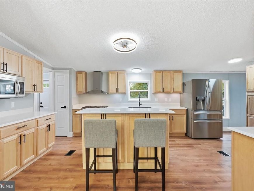 415 Dutch Drive, Lothian, MD 20711 Main Photo