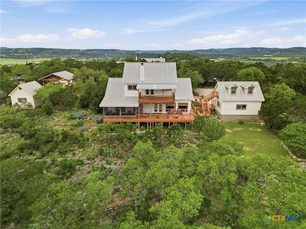 2522 Summit Drive , New Braunfels, TX 78132