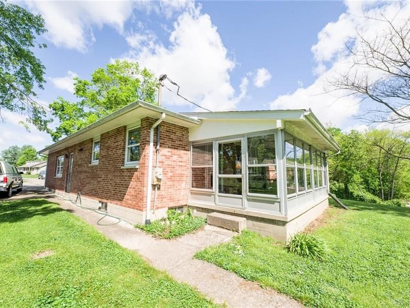104 W Lakengren Drive, Gasper Township, OH 45320 Photo 29