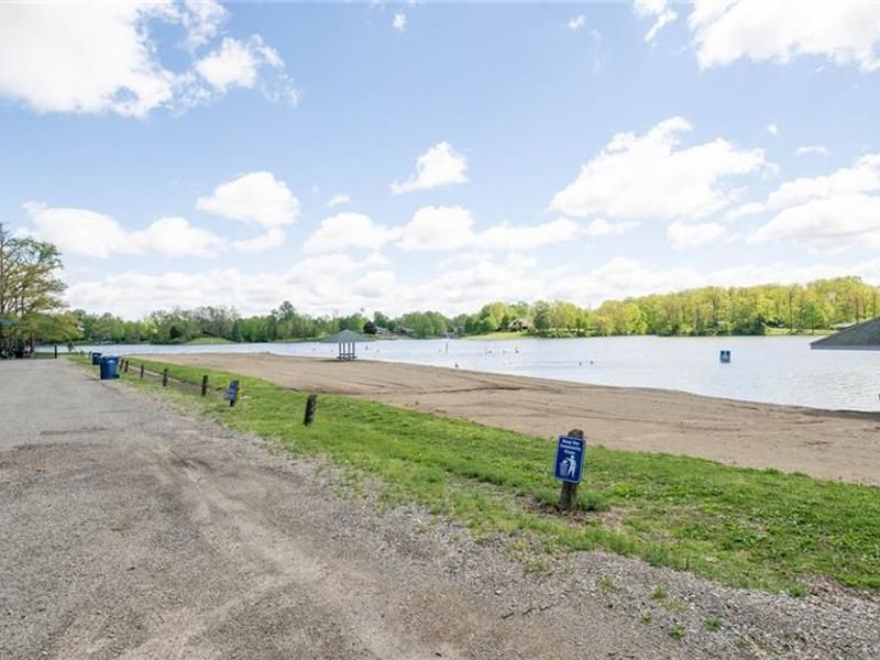 104 W Lakengren Drive, Gasper Township, OH 45320 Photo 36