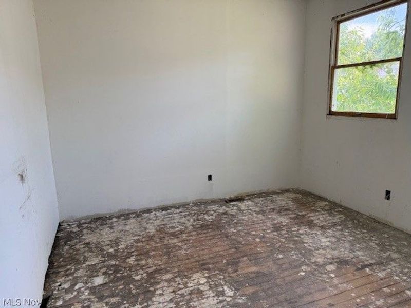 1023 Pearl Street, Martins Ferry, OH 43935 Photo 5