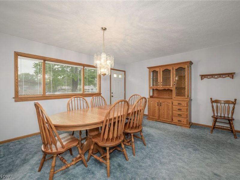 1190 Jeanie J Avenue , Akron, OH 44310 Photo 11