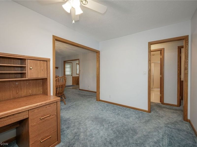 1190 Jeanie J Avenue , Akron, OH 44310 Photo 14