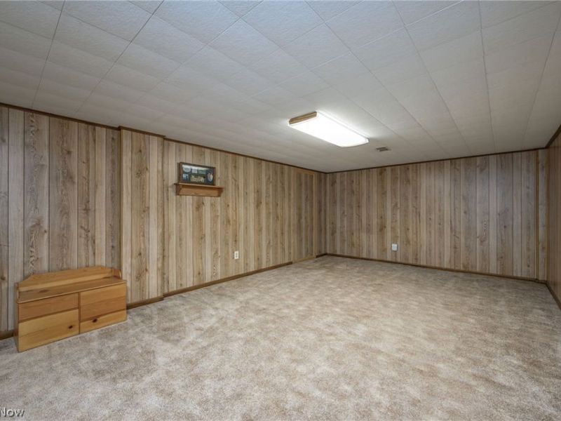 1190 Jeanie J Avenue , Akron, OH 44310 Photo 23