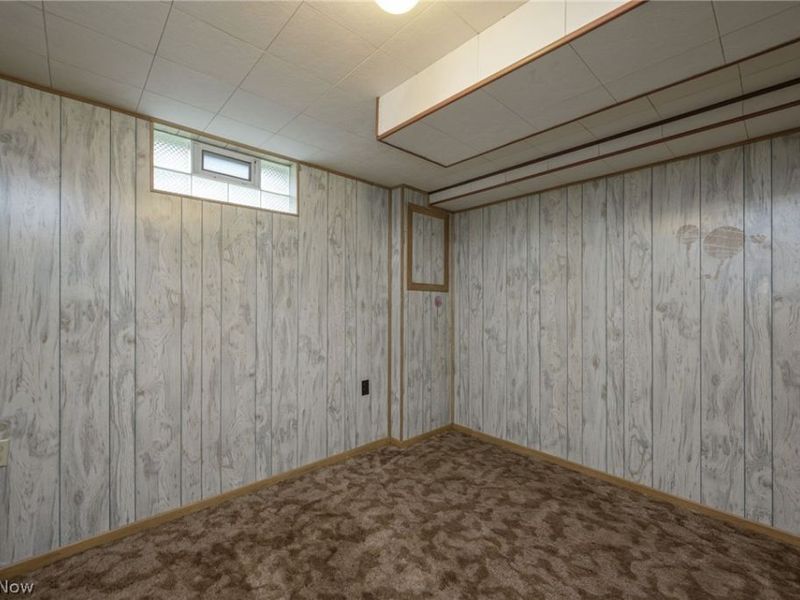1190 Jeanie J Avenue , Akron, OH 44310 Photo 25