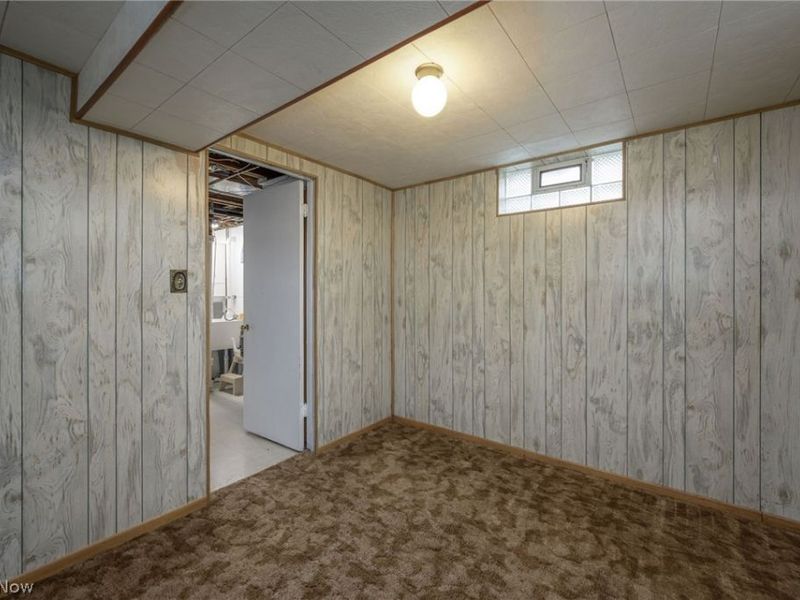 1190 Jeanie J Avenue , Akron, OH 44310 Photo 26