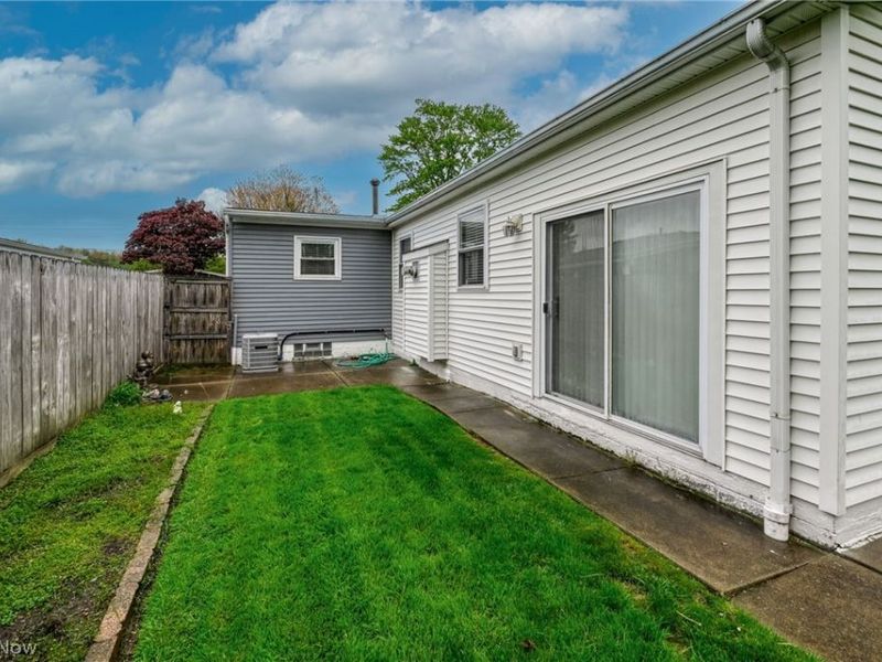 1190 Jeanie J Avenue , Akron, OH 44310 Photo 39