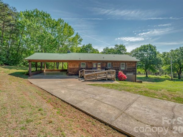 184 Clelo Drive , Casar, NC 28020