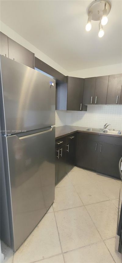 304 NW 30th Ct , Unit 102, Pompano Beach, FL 33064 Photo