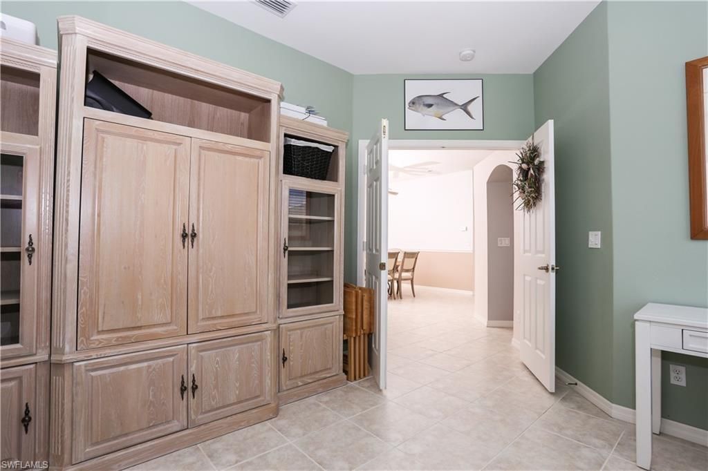 7753 Haverhill Ct , Naples, FL 34104 Photo