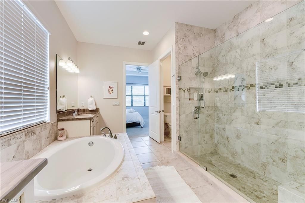 9335 Woodhurst Dr, Naples, FL 34120 Photo