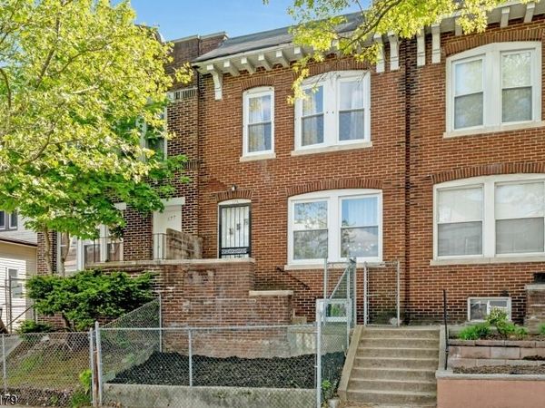 179 William St, East Orange, NJ 07017