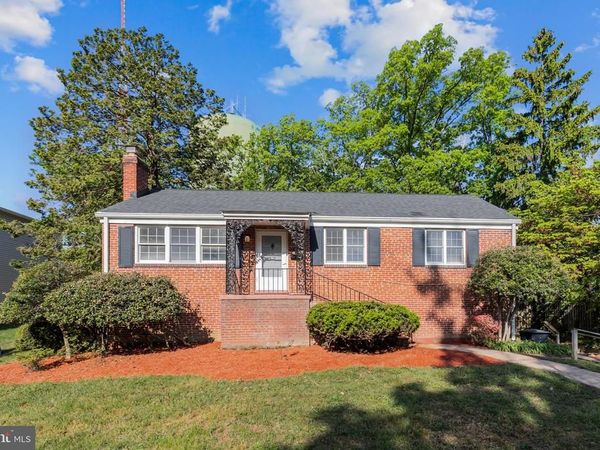 2520 BUCKELEW DRIVE, FALLS CHURCH, VA 22046