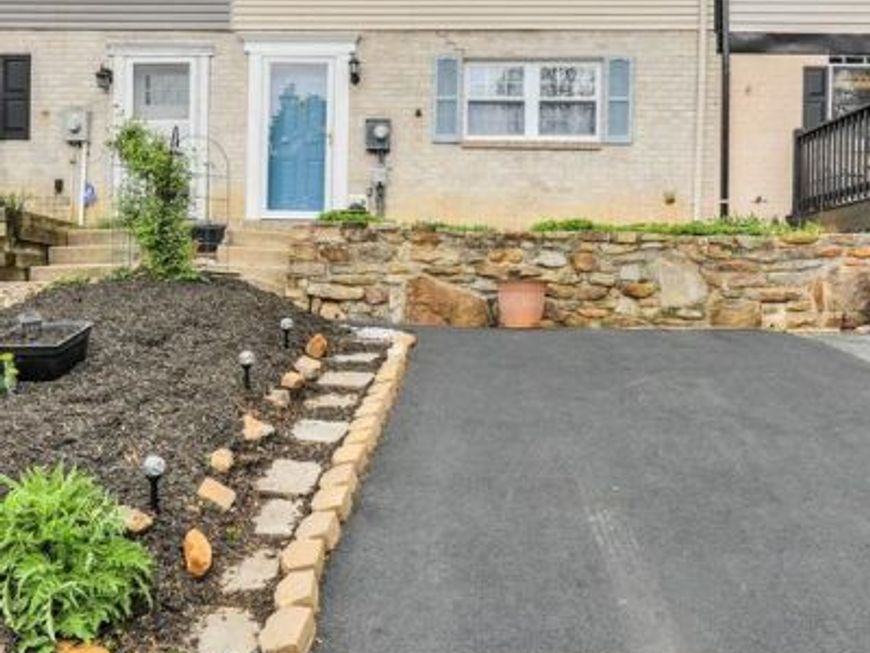 1026 Fox Run, Reading, PA 19606 Main Photo