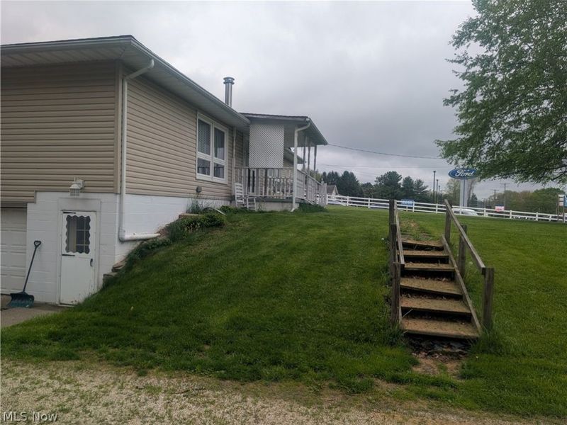 434 Steubenville Road SE, Carrollton, OH 44615 Photo 17