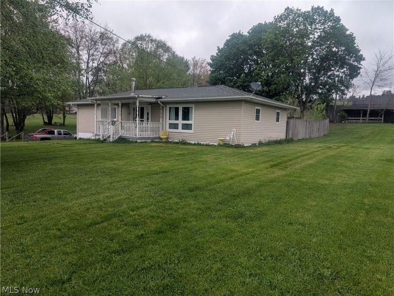 434 Steubenville Road SE, Carrollton, OH 44615 Photo 4