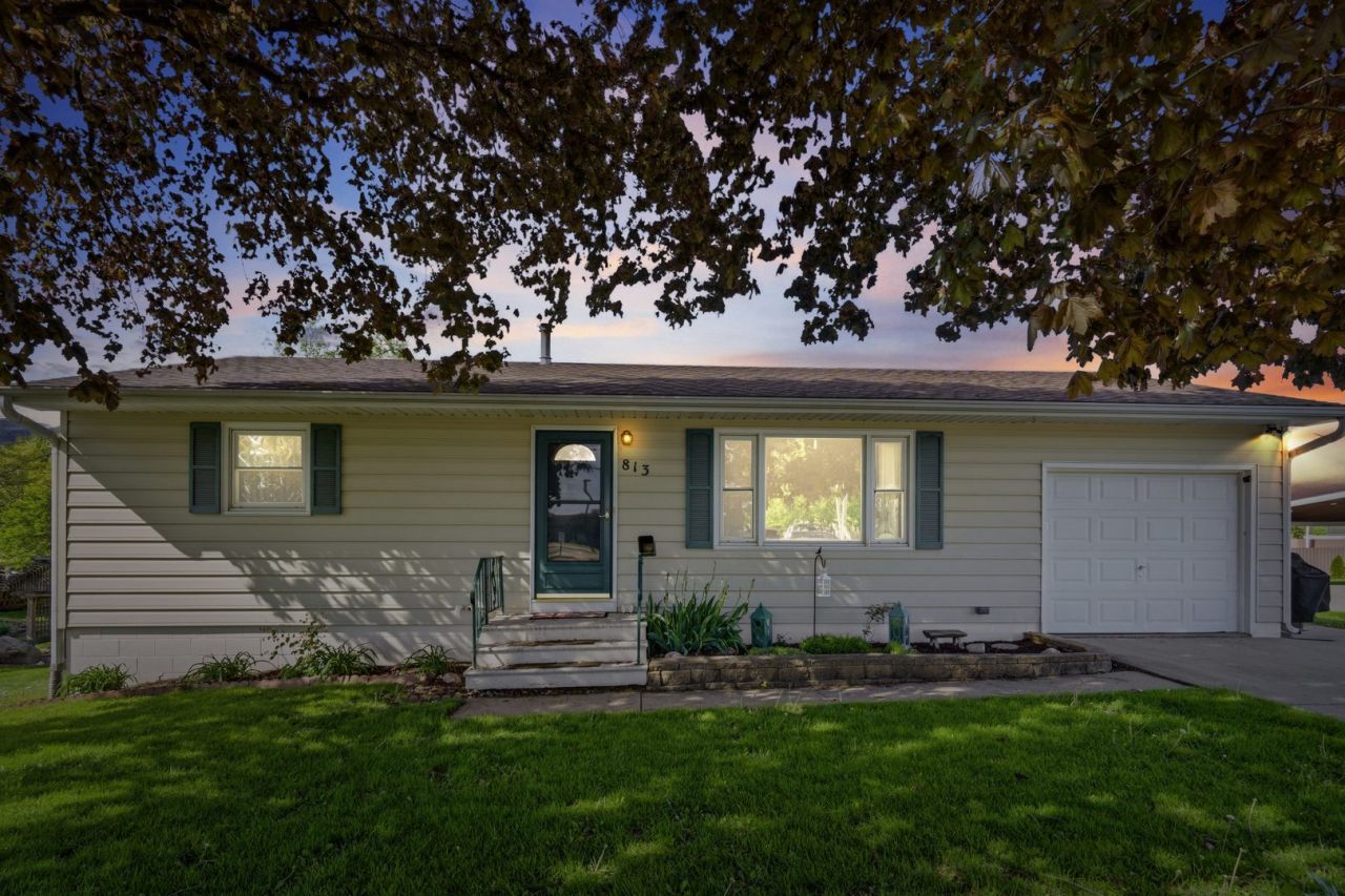 813 12th Avenue , Orion, IL 61273 Main Photo