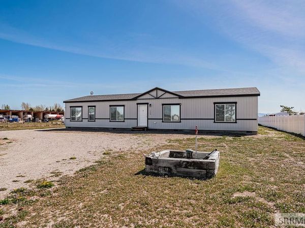 116 N 4100 E, RIGBY, ID 83442