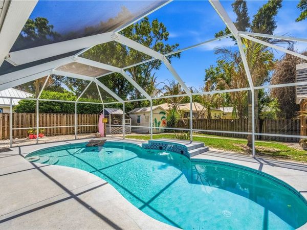 2821 21st Lane, Vero Beach, FL 32960