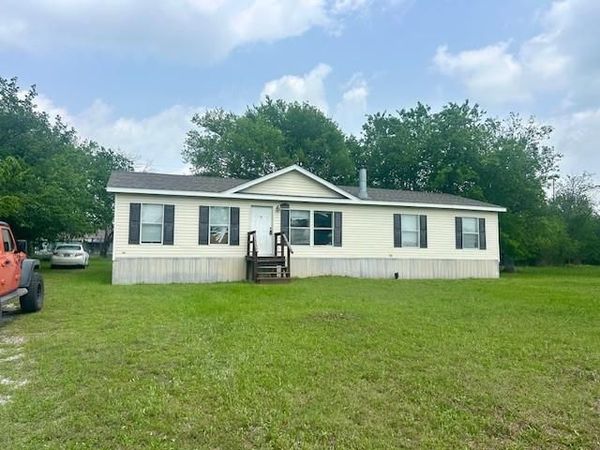 407 S Herman Street , Mexia, TX 76667