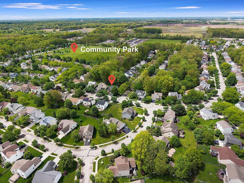 232 Beech Drive , Delaware, OH 43015 Photo 2