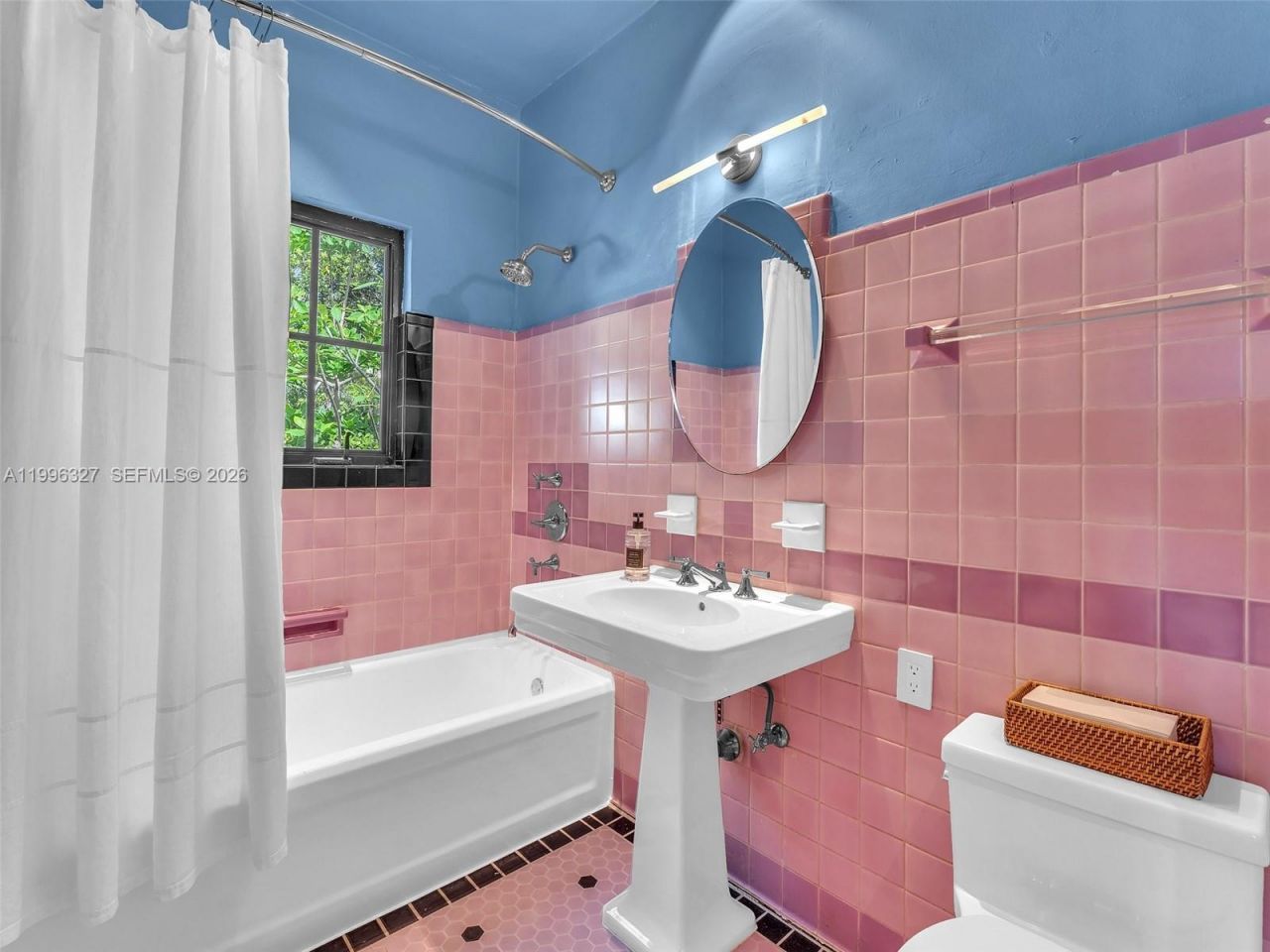 1321 Tyler St , Hollywood, FL 33019 Photo