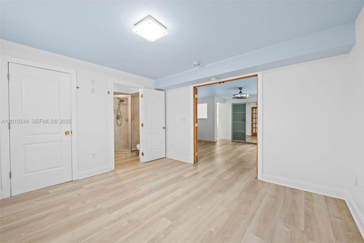343 Virginia St , Hollywood, FL 33019 Photo