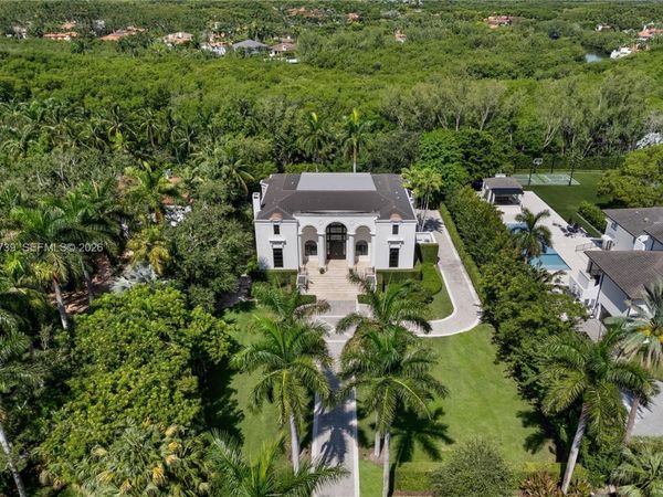 26 Tahiti Beach Island Rd , Coral Gables, FL 33143