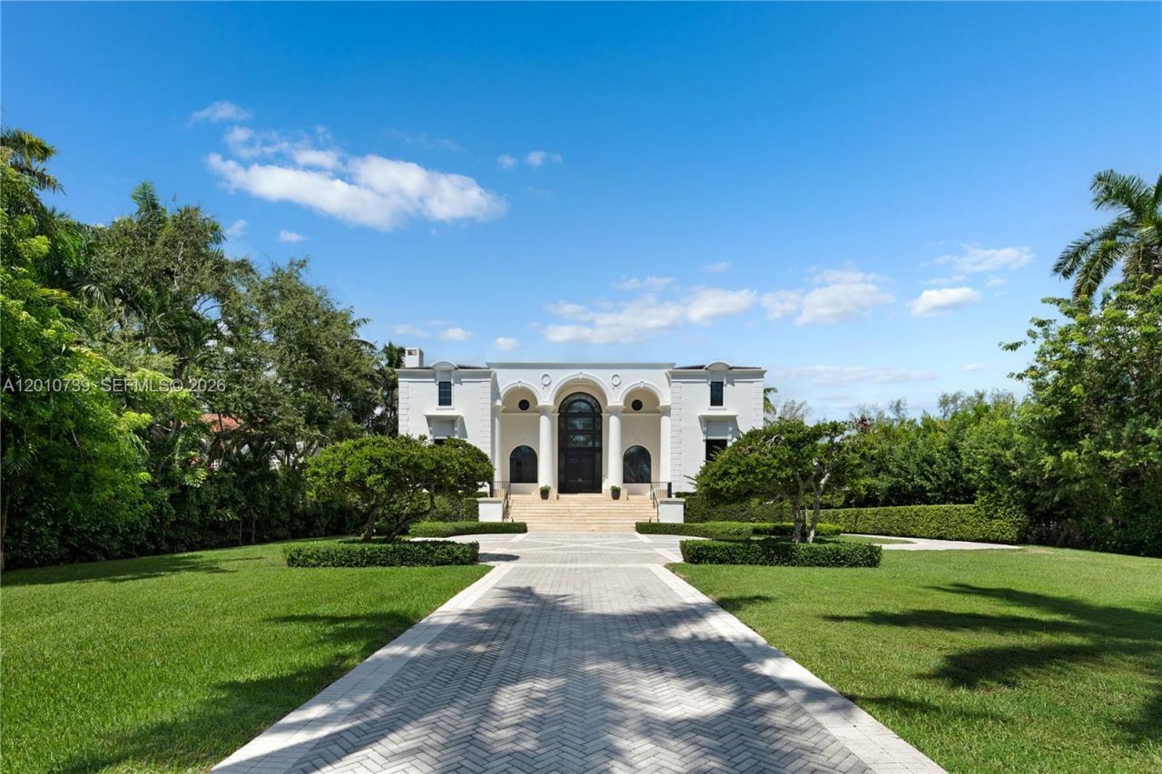 26 Tahiti Beach Island Rd , Coral Gables, FL 33143 Photo