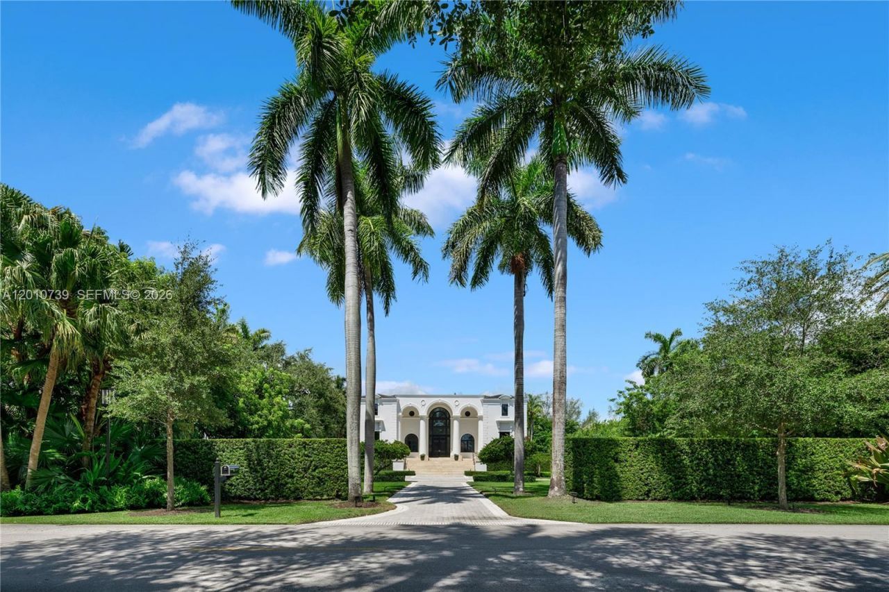 26 Tahiti Beach Island Rd , Coral Gables, FL 33143 Photo