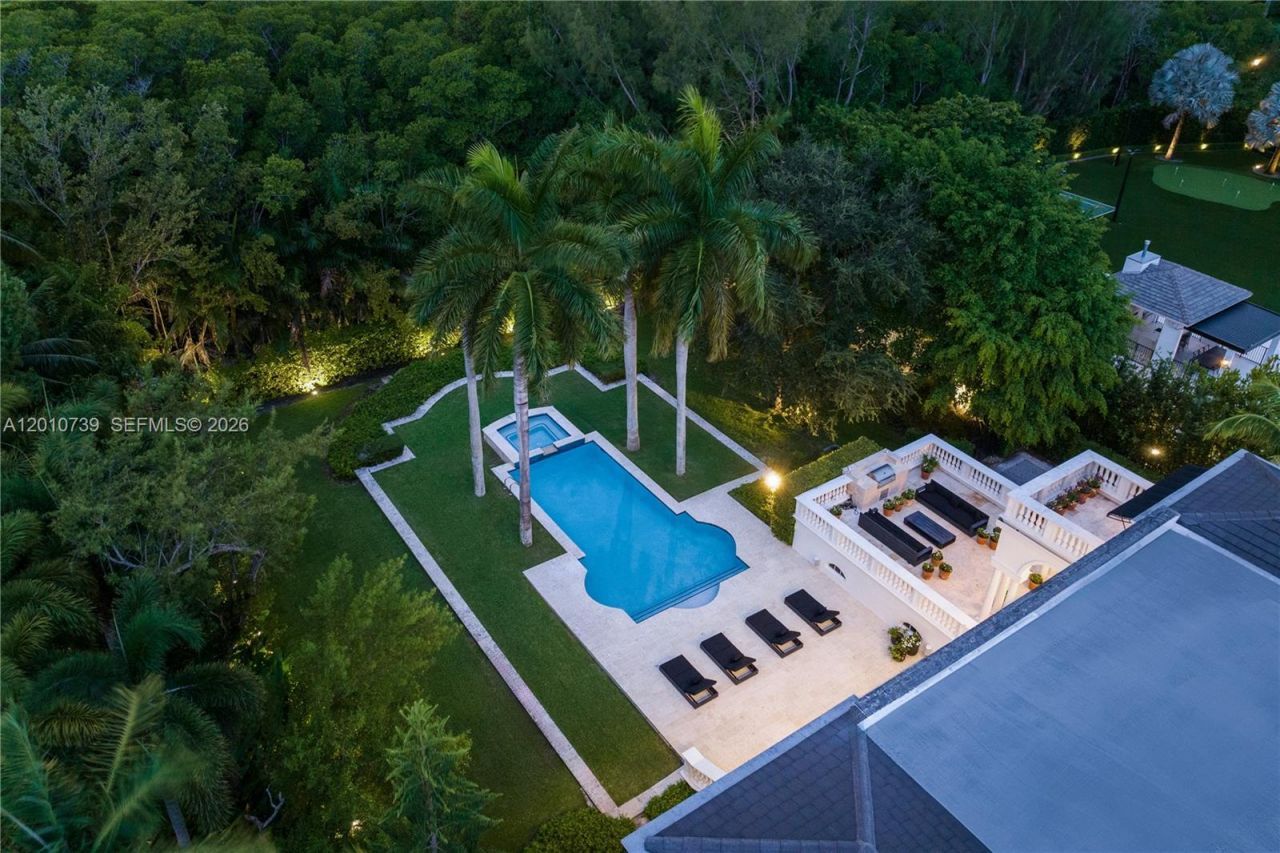 26 Tahiti Beach Island Rd , Coral Gables, FL 33143 Photo