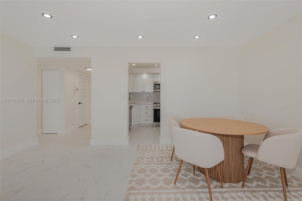 4010 Galt Ocean Dr , Unit 1207, Fort Lauderdale, FL 33308 Photo