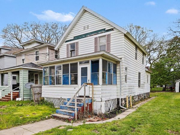 55 Mckinley Avenue S, Battle Creek, MI 49017