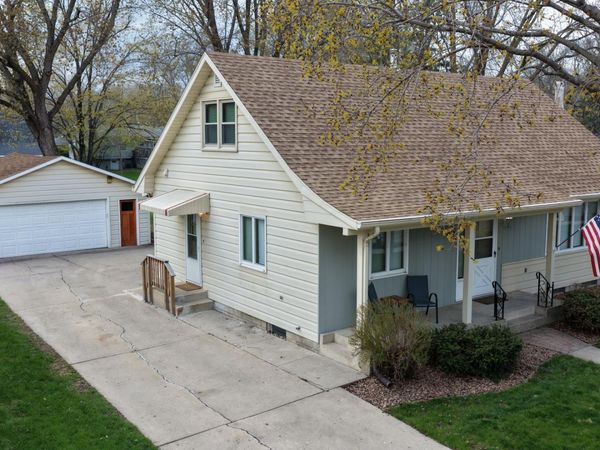 1112 15th Street SW, Willmar, MN 56201