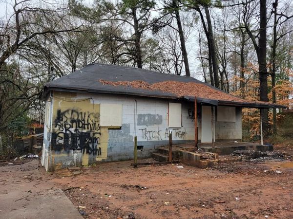 516 Warren Avenue , Scottdale, GA 30079