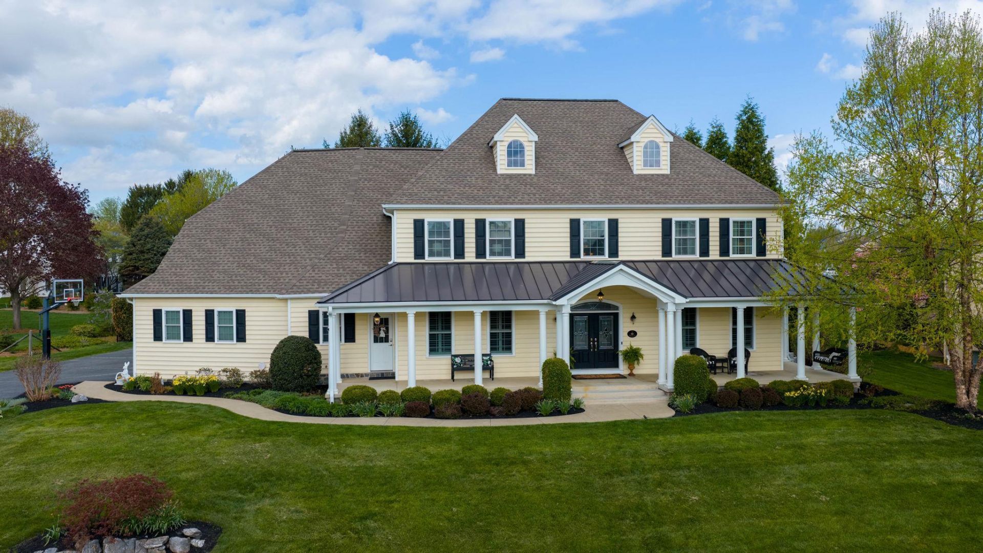 517 Wheatfield Drive , Lititz, PA 17543 Main Photo