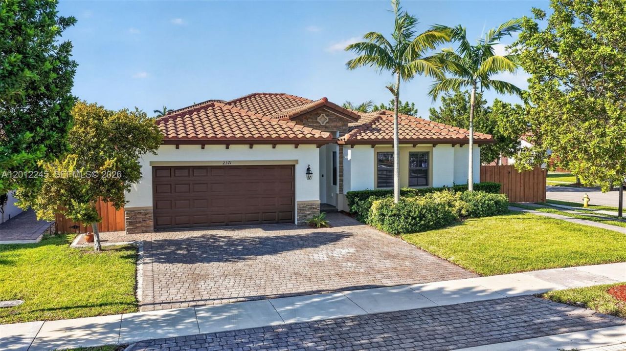 2371 SE 1st Ct, Homestead, FL 33033 Photo