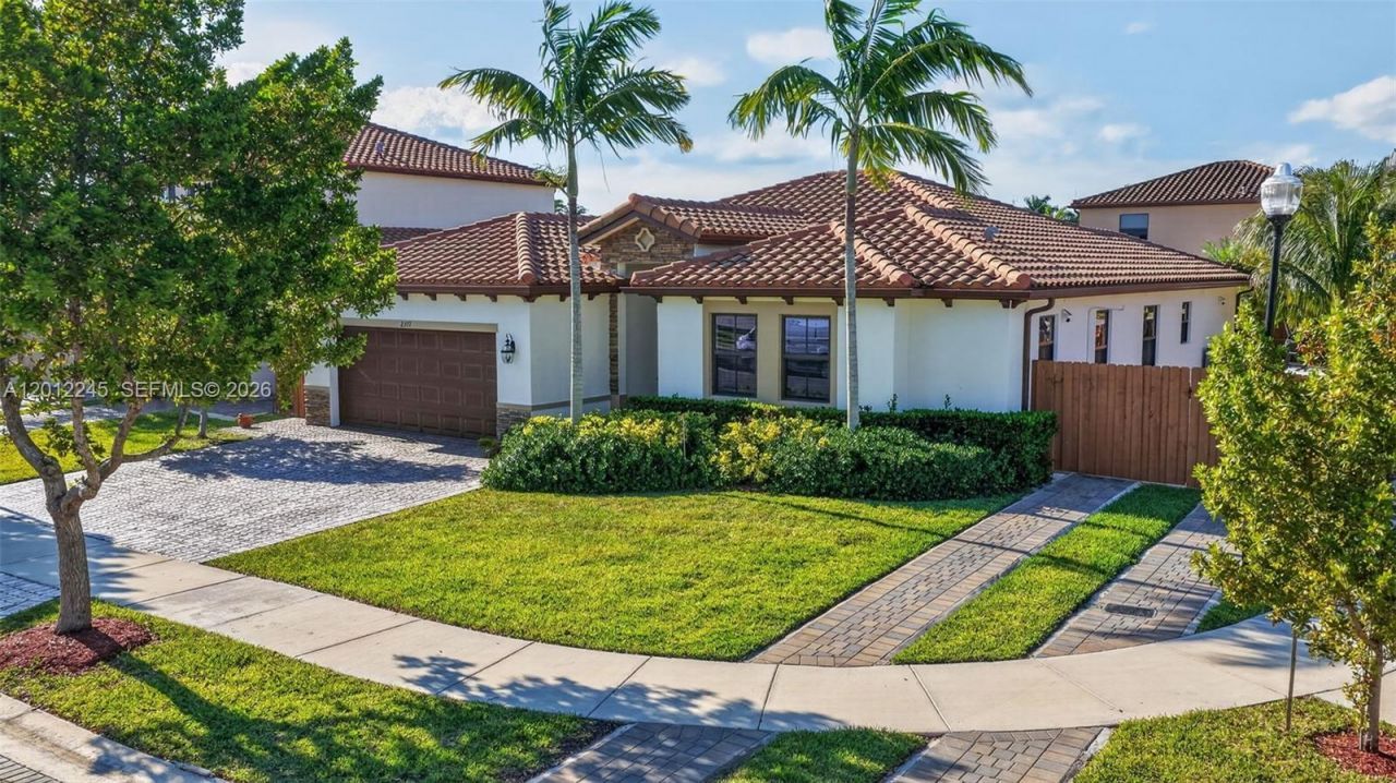 2371 SE 1st Ct, Homestead, FL 33033 Photo