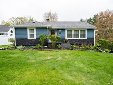 8766 Violet Parkway, Eden, NY 14057