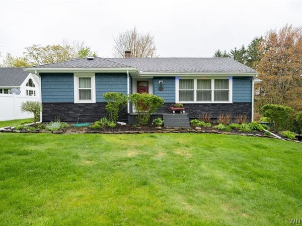 8766 Violet Parkway , Eden, NY 14057