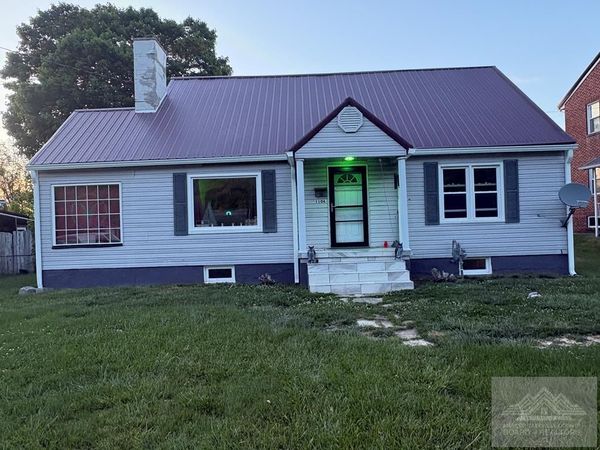 1106 James Street, Bluefield, WV 24701