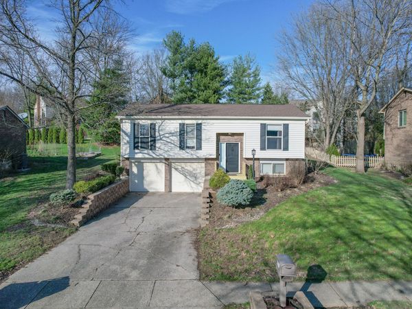 934 Palomino Drive, Villa Hills, KY 41017