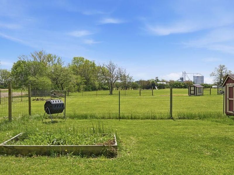 5406 Springfield Jamestown Road, Springfield, OH 45502 Photo 28