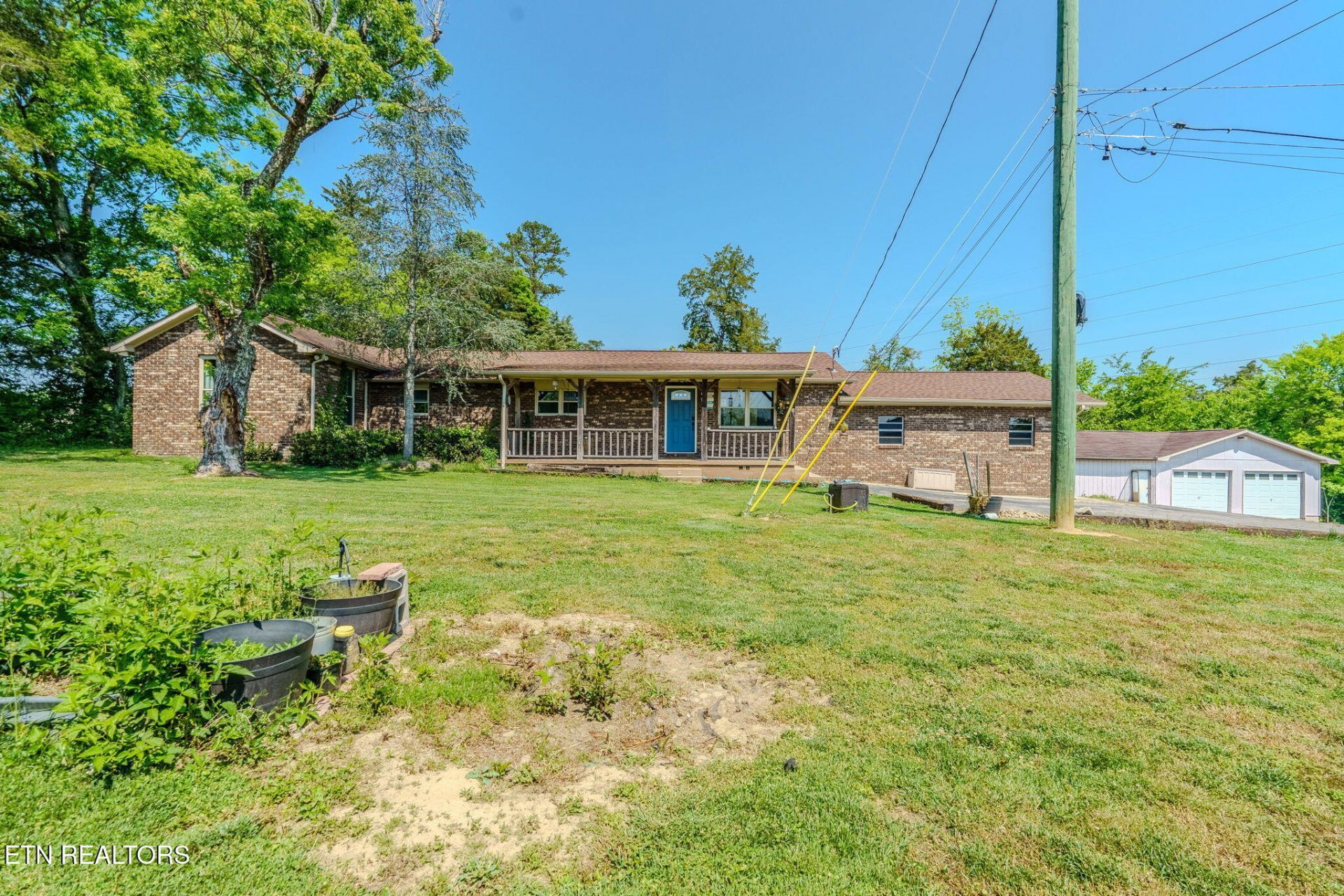 201 S Molly Bright Rd, Knoxville, TN 37924 Main Photo
