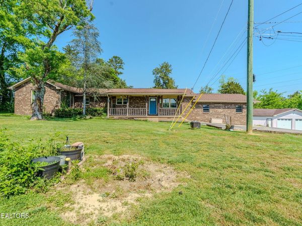 201 S Molly Bright Rd, Knoxville, TN 37924