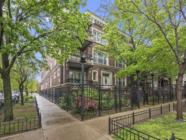 5063 N Kenmore Avenue , Unit 3, Chicago, IL 60640