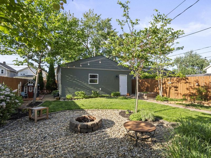 166 E Welch Avenue, Columbus, OH 43207 Photo 48