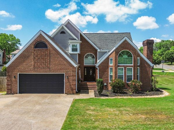 215 Hunters Run Circle NW, Cleveland, TN 37312